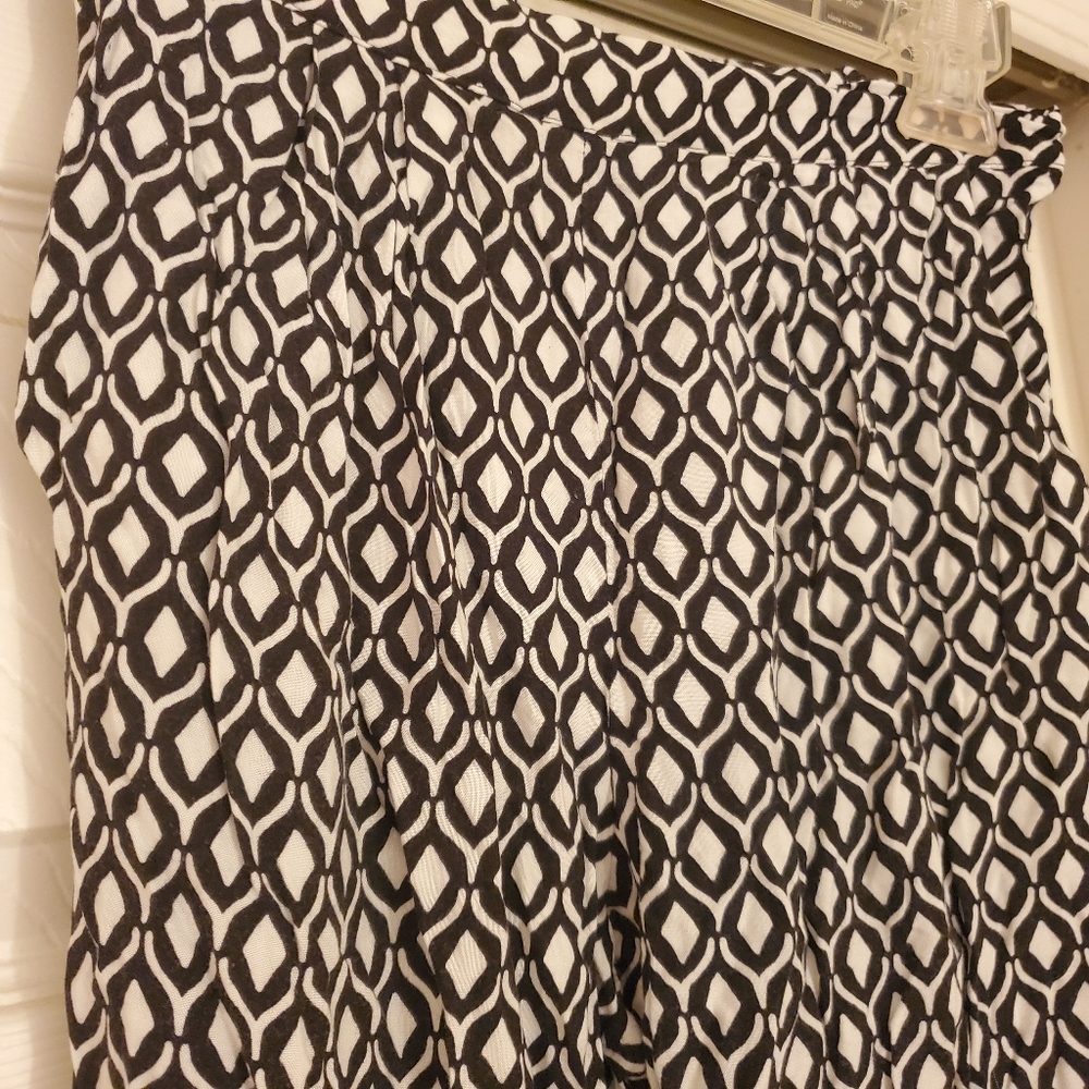 Print Pants - Picture 3 of 4